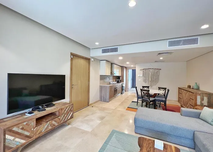 Apartman Waterfront & Groovy 2 Bdr Mangroovy Free Pool & Access